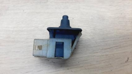 Концевик двери Mercedes-Benz E-Class 2004