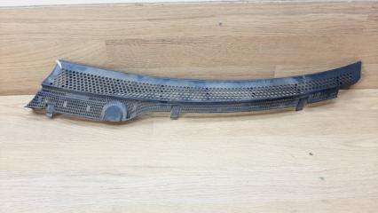 Жабо лобового стекла левое Mercedes-Benz C-Class 1994 Б/У Жабо лобового стекла левое Mercedes-Benz C-Class 1994