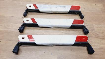 Знак аварийной остановки Mercedes-Benz C-Class 1993-2001 Б/У Знак аварийной остановки Mercedes-Benz C-Class 1993-2001