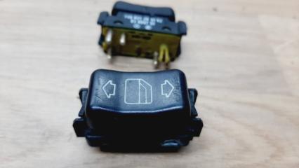 Запчасть кнопка салона Mercedes-Benz S-Class 1996