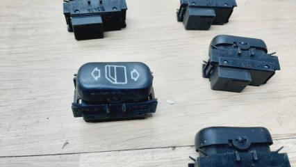 Запчасть кнопка стеклоподъемника Mercedes-Benz E-Class 1999