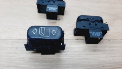 Кнопка стеклоподъемника Mercedes-Benz E-Class 1999