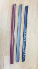 Молдинг на дверь задний правый Mercedes-Benz C-Class 1993-2001 Б/У Молдинг на дверь задний правый Mercedes-Benz C-Class 1993-2001