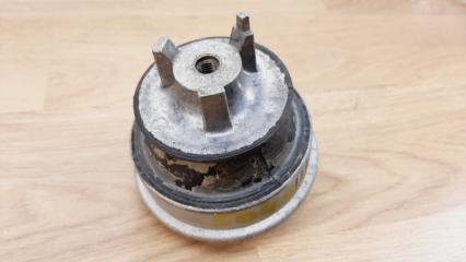 Подушка двигателя (опора двигателя) Mercedes-Benz E-Class 1999