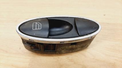 Кнопка стеклоподъемника Mercedes-Benz E-Class