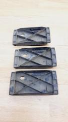 Кронштейн бампера задний Mercedes-Benz C-Class 1994