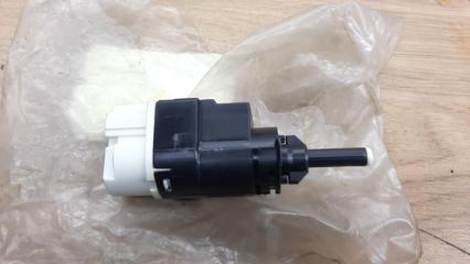 Датчик стоп сигнала Renault Logan 2004-2010 253206170R новая