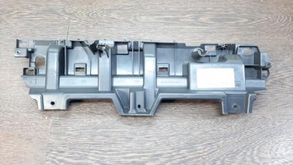 Запчасть кронштейн передний правый Land Rover Range Rover Sport 2013-2017
