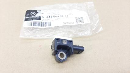 Датчик удара Mercedes-Benz V-Class 2017 новая Датчик удара Mercedes-Benz V-Class 2017