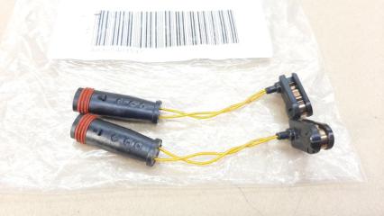 Датчик износа тормозных колодок Mercedes-Benz Vito 2010