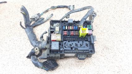 Запчасть блок предохранителей Mitsubishi Lancer 2003-2007