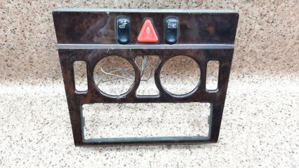 Накладка консоли Mercedes-Benz C-Class 1993-2001 Б/У Накладка консоли Mercedes-Benz C-Class 1993-2001
