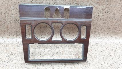 Накладка консоли Mercedes-Benz C-Class 1993-2001 Б/У Накладка консоли Mercedes-Benz C-Class 1993-2001