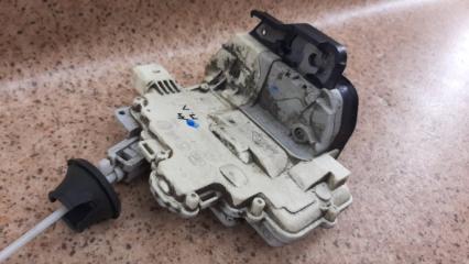 Замок двери передний левый A4 2004-2009 B7