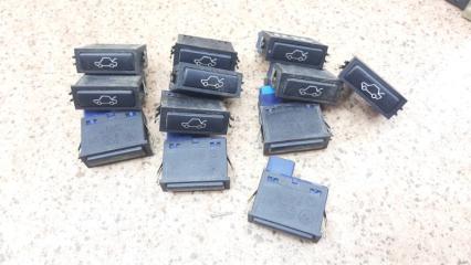 Запчасть кнопка багажника BMW 3-Series 1995-2003