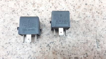 Реле Mercedes-Benz C-Class 2000-2007