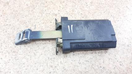 Ограничитель двери Mercedes-Benz S-Class 1991-1998