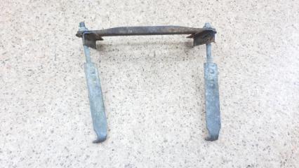 Запчасть крепление аккумулятора Лада Калина 2004-2013