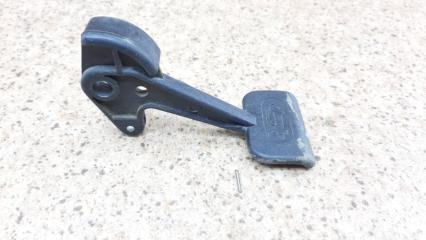 Запчасть ручка капота Лада Калина 2004-2013