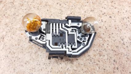 Запчасть плата фонаря задняя правая Seat Leon 1999-2006