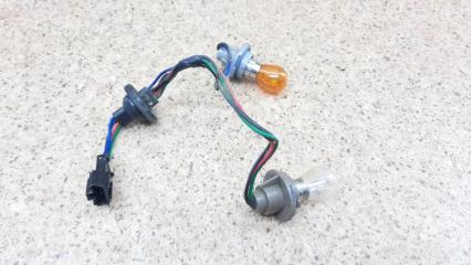 Фото запчасти патрон лампочки задний Subaru Legacy 1998-2003 Б/У запчасть Запчасть патрон лампочки задний Subaru Legacy 1998-2003