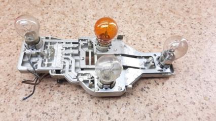 Запчасть плата фонаря задняя левая Skoda Octavia 2004-2009