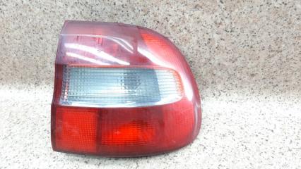 Запчасть фонарь задний правый Volvo V40 1995-1999