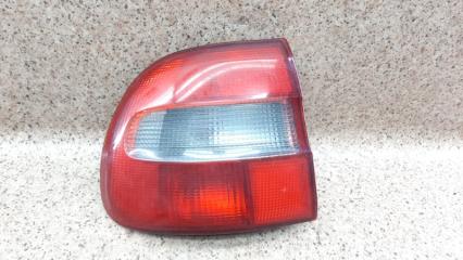 Запчасть фонарь задний левый Volvo V40 1995-1999