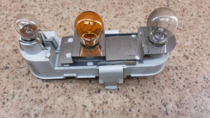 Запчасть плата фонаря задняя Volvo V40 1995-2004