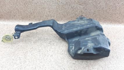 Запчасть бачок стеклоомывателя Jeep Cherokee 2005-2010