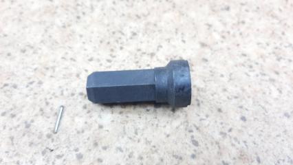 Запчасть крепление фонаря заднее Audi A6 2004-2008