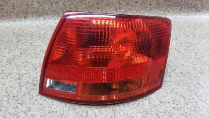 Запчасть фонарь правый Audi A4 2004-2009
