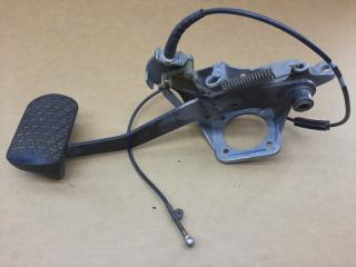 Педаль тормоза Mercedes-Benz C-Class 1993-2000 Б/У Педаль тормоза Mercedes-Benz C-Class 1993-2000