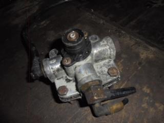 Ускорительный кран Mercedes-Benz LK 1999