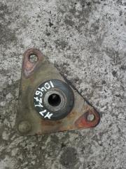 Кронштейн передней рессоры передний Mercedes-Benz LK 814 1999