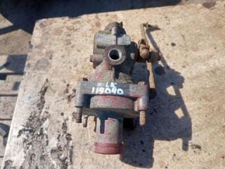 Кран регулятор тормозных сил Mercedes-Benz LK 1999