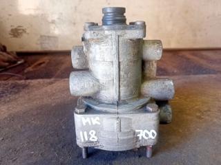 Кран распределения тормозных усилий Mercedes-Benz MK 1999