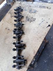 Вал клапанных коромысел Mercedes-Benz LK 1999 Б/У Вал клапанных коромысел Mercedes-Benz LK 1999