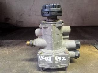 Кран регулятор тормозных сил Mercedes-Benz LK 1999