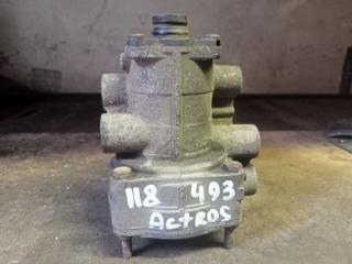 Кран регулятор тормозных сил Mercedes-Benz Actros 1999