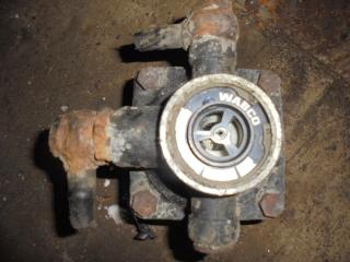 Ускорительный кран Mercedes-Benz LK 1999