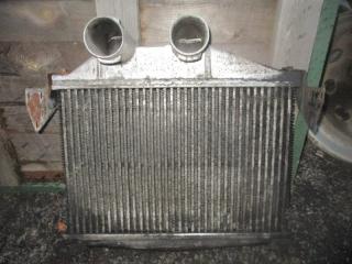 Интеркулер Mercedes-Benz LK 1999