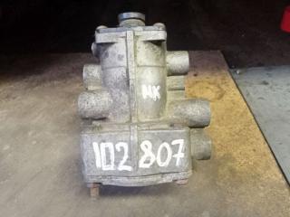 Кран распределения тормозных усилий Mercedes-Benz MK 1999