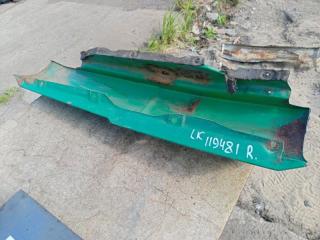 Дефлектор кабины передний правый Mercedes LK 814 1993