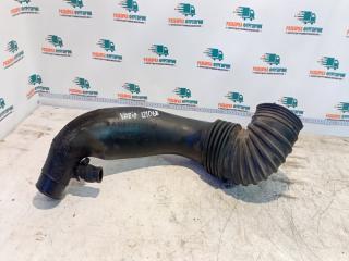 Впускной патрубок Mercedes Варио 818D 670.324 2003