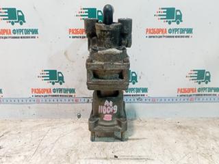 Главный тормозной кран Mercedes Atego815 1999