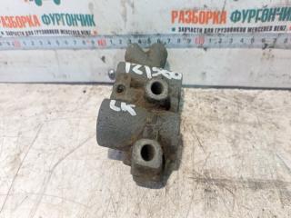 Распределитель Mercedes LK 814 1993 Б/У Распределитель Mercedes LK 814 1993