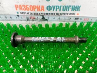 Болт клапанной крышки Mercedes Атего 815 1999