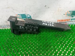 Блок предохранителей Mercedes MK 2433 1993