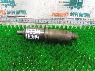 Форсунка Мерседес LK 814 1993